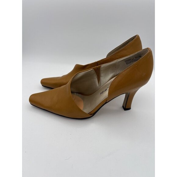 Bellini Womens Tan Leather Pumps Size 6.5 - Picture 3 of 7